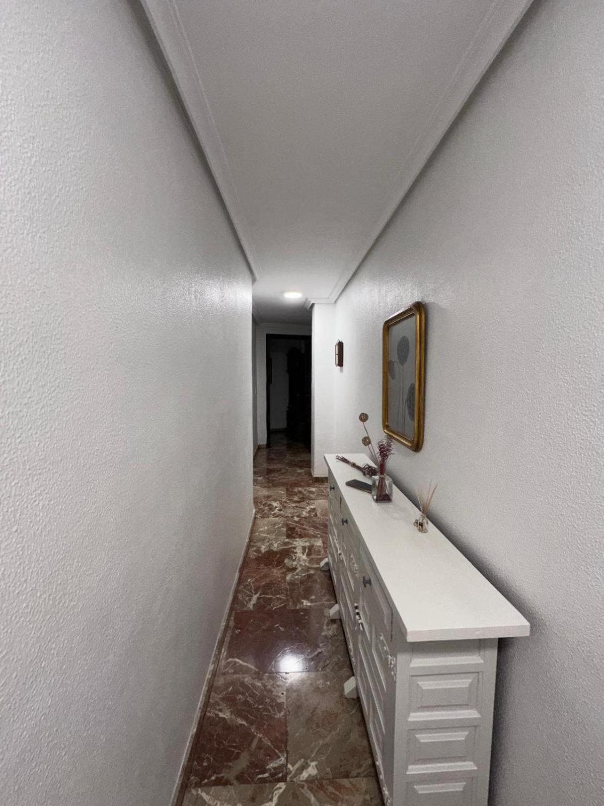 Amplio Apartamento Plaza Nueva Sevilla Buitenkant foto