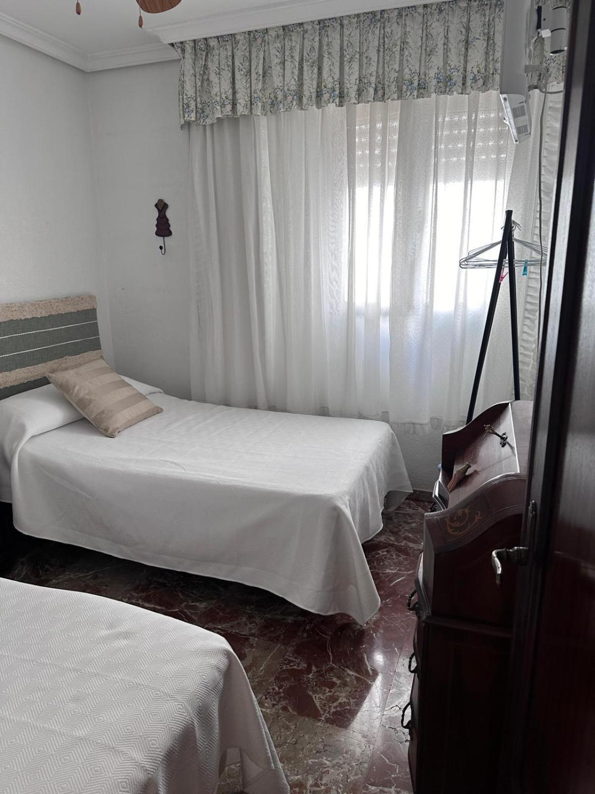 Amplio Apartamento Plaza Nueva Sevilla Buitenkant foto