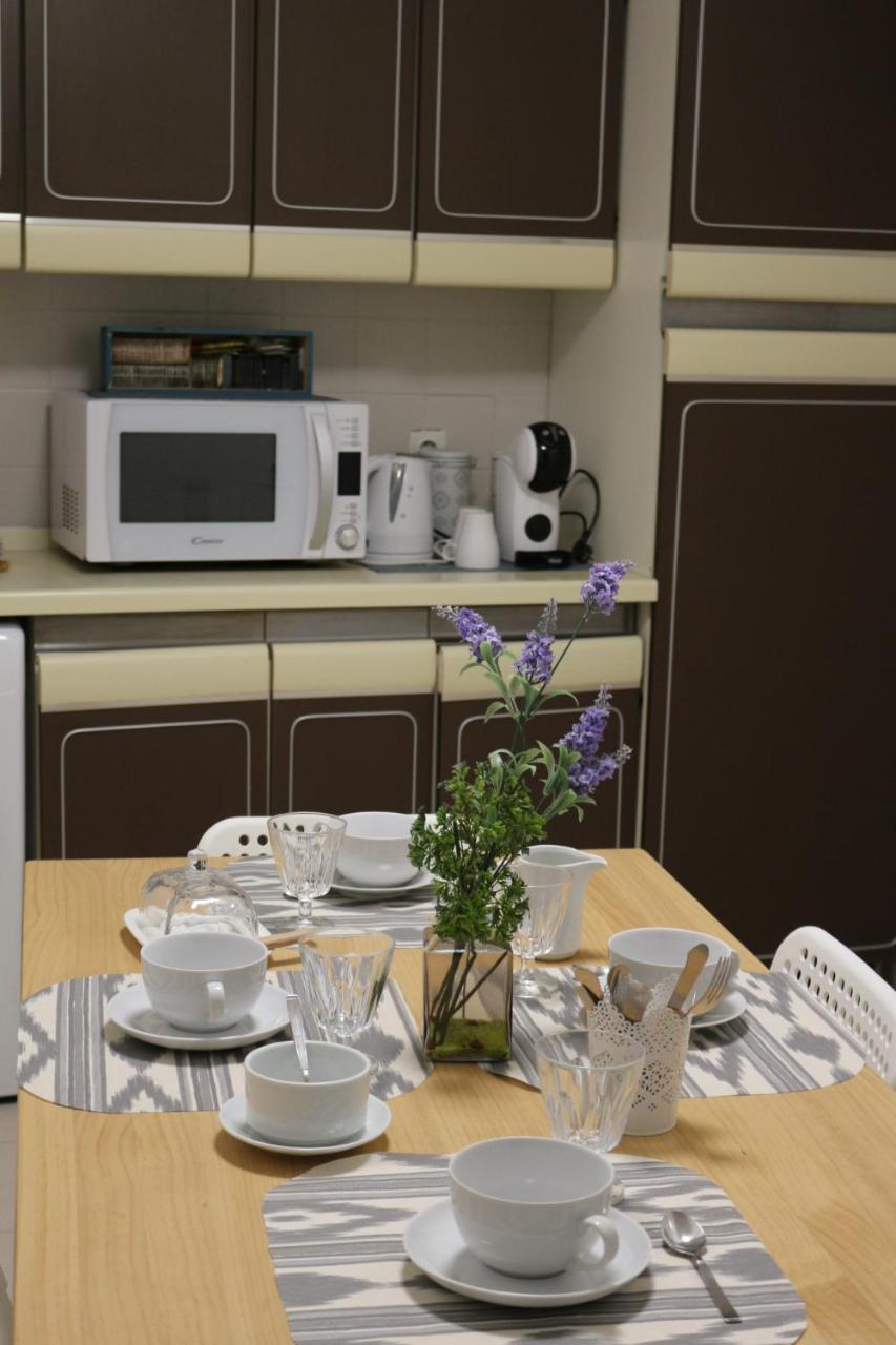 Amplio Apartamento Plaza Nueva Sevilla Buitenkant foto